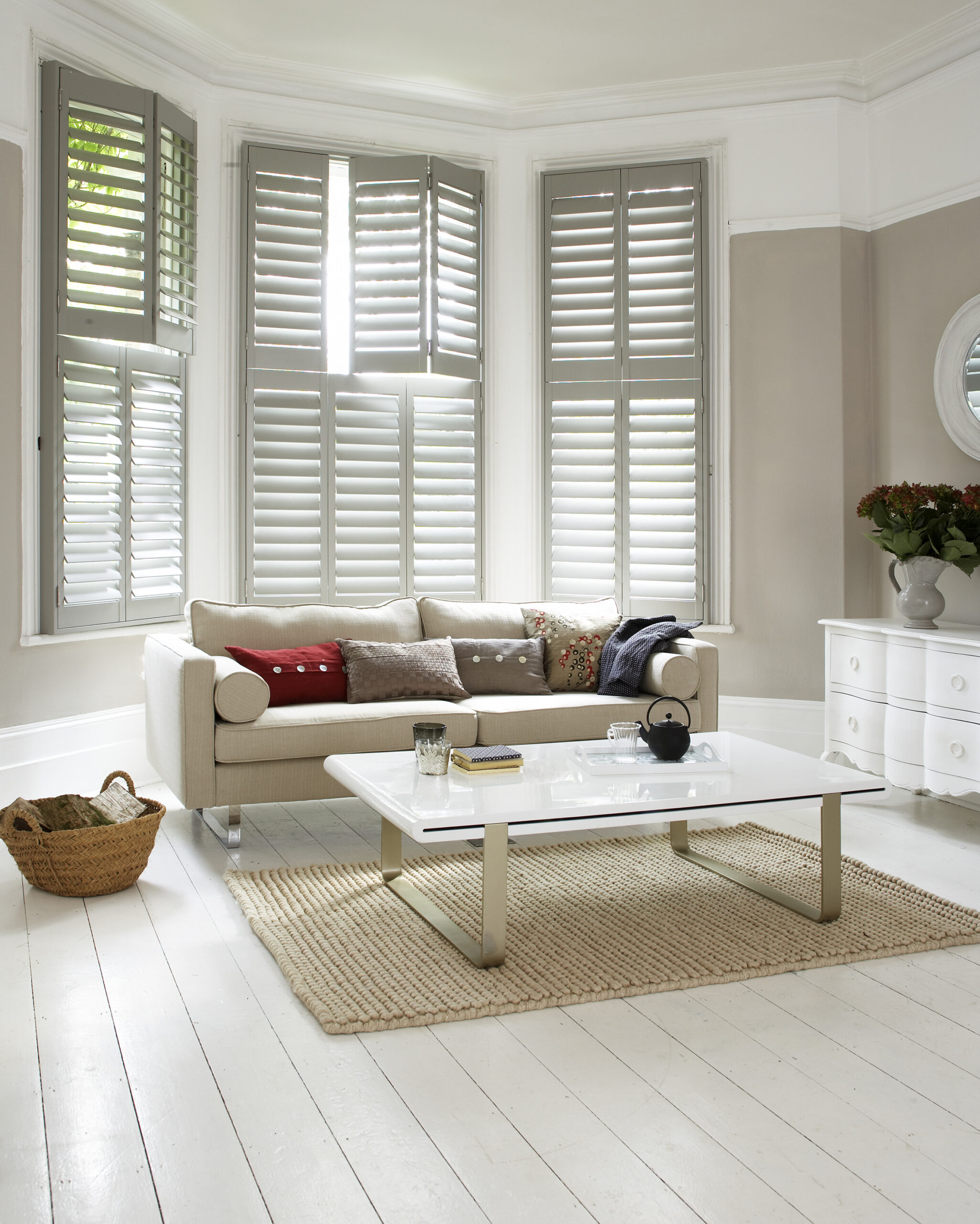 Paulownia, Tier on Tier, Grey White, Lounge, side